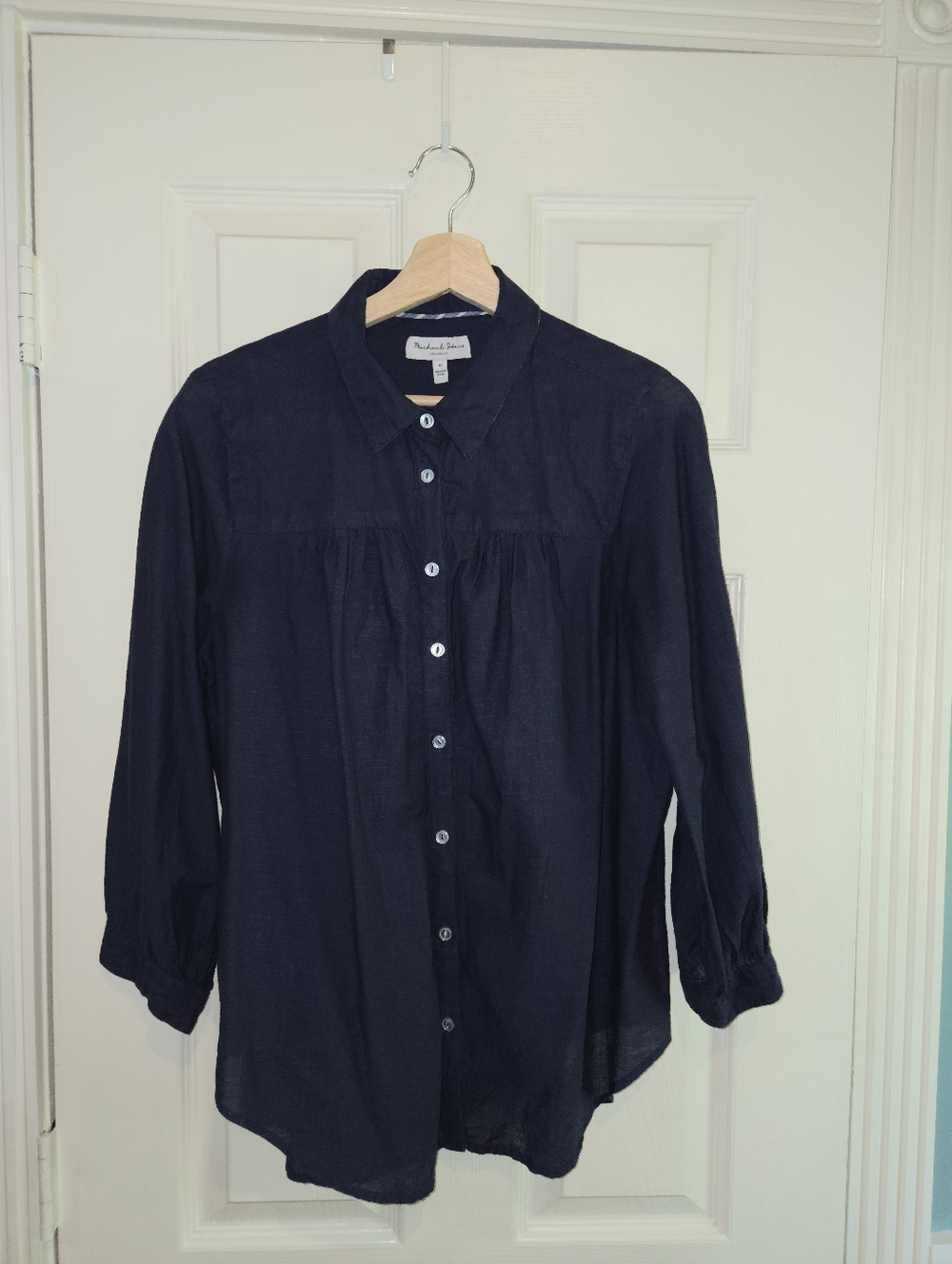 100% cotton Michael Stars Medium Blue  Button Down Bracelet Sleeve Shirt Resort